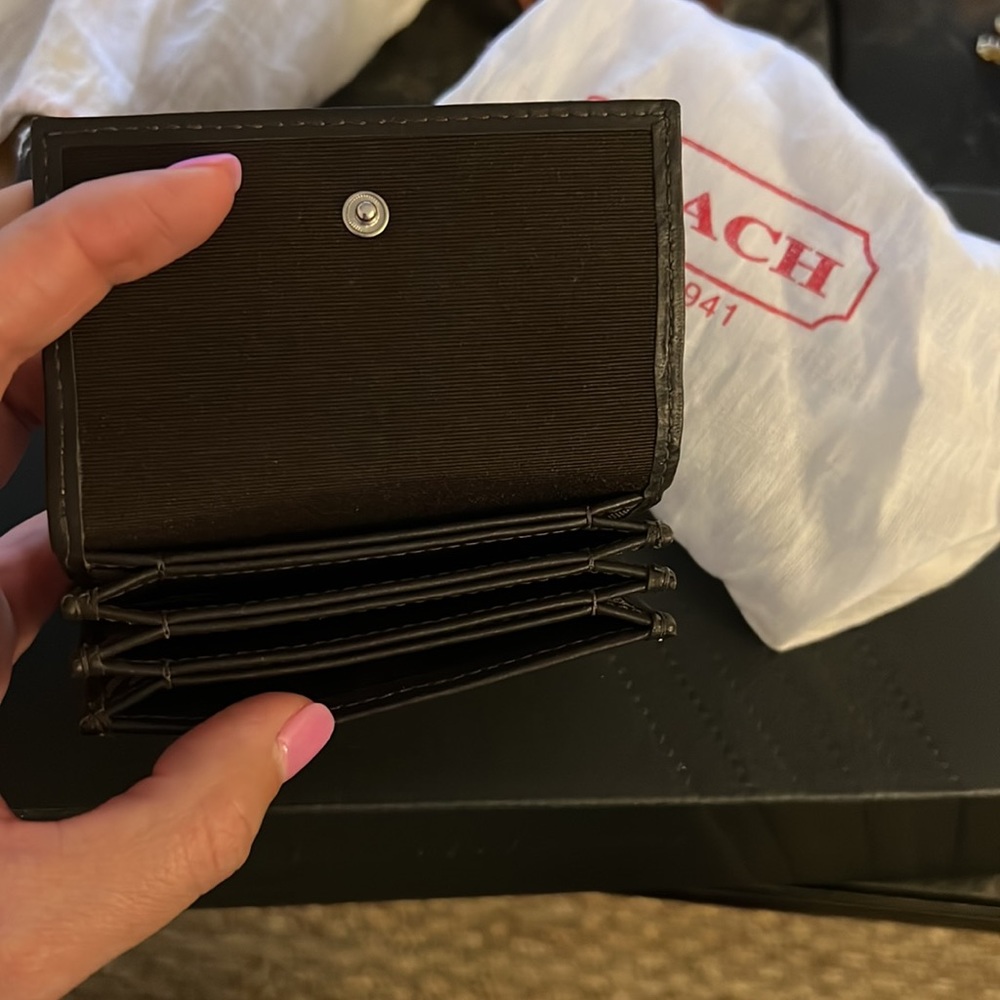 Card Holder - Picture 3 of 4